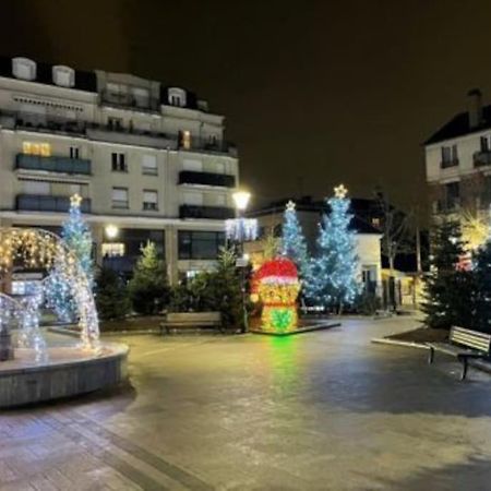 Studio A 2 Pas De La Gare Sartrouville Exterior photo